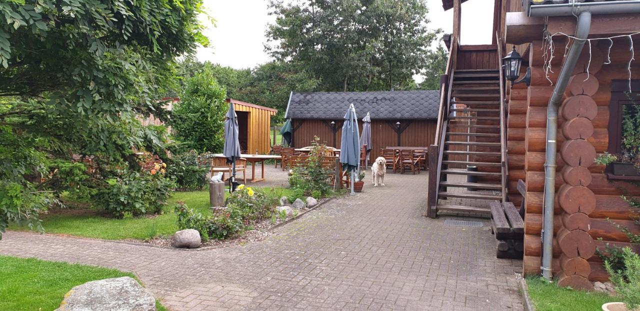 Hotel Restaurant Baumhaus Klein Pravtshagen Zewnętrze zdjęcie